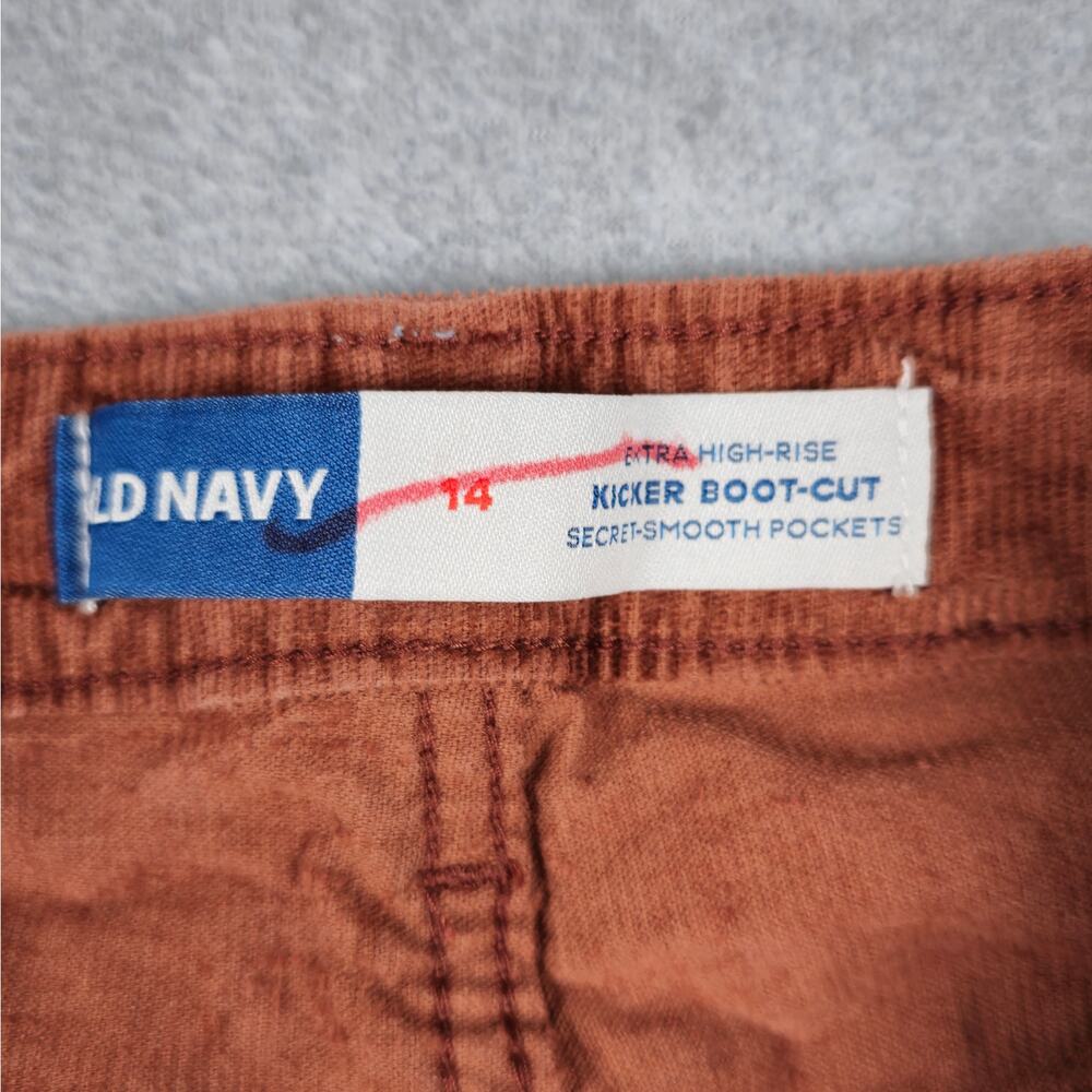 Old Navy Womens 14 High-Rise Kicker Boot-Cut Corduroy Pants Rust Color - Picture 9 of 16